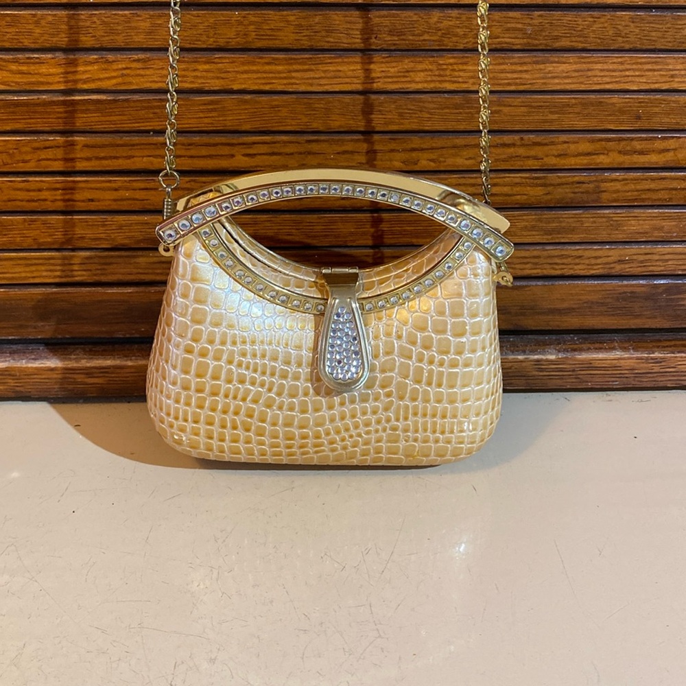 Moni Couture Clutch